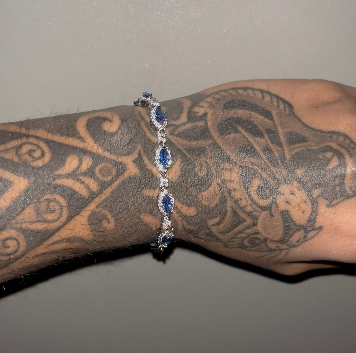 TEARDROP TENNIS BRACELET - NAVY BLUE