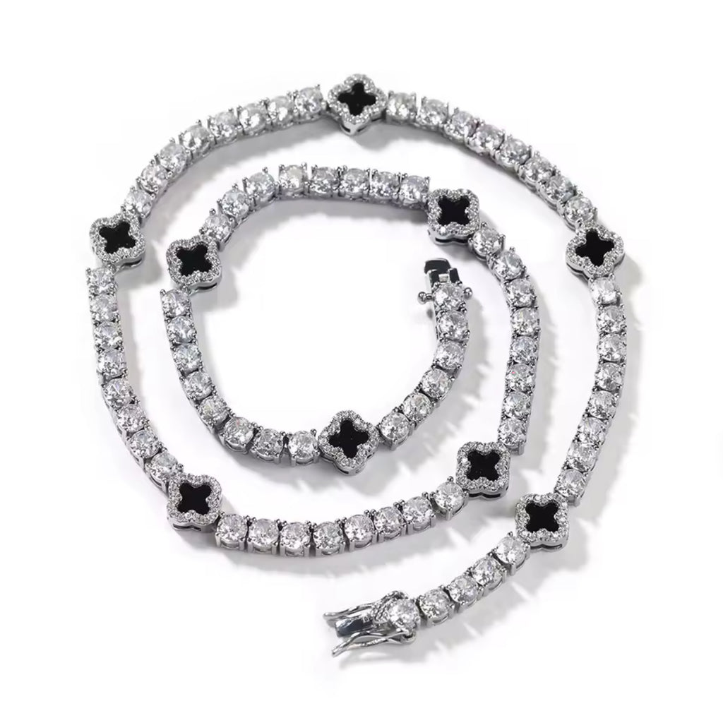 TENNIS LEAF CHAIN - BLACK