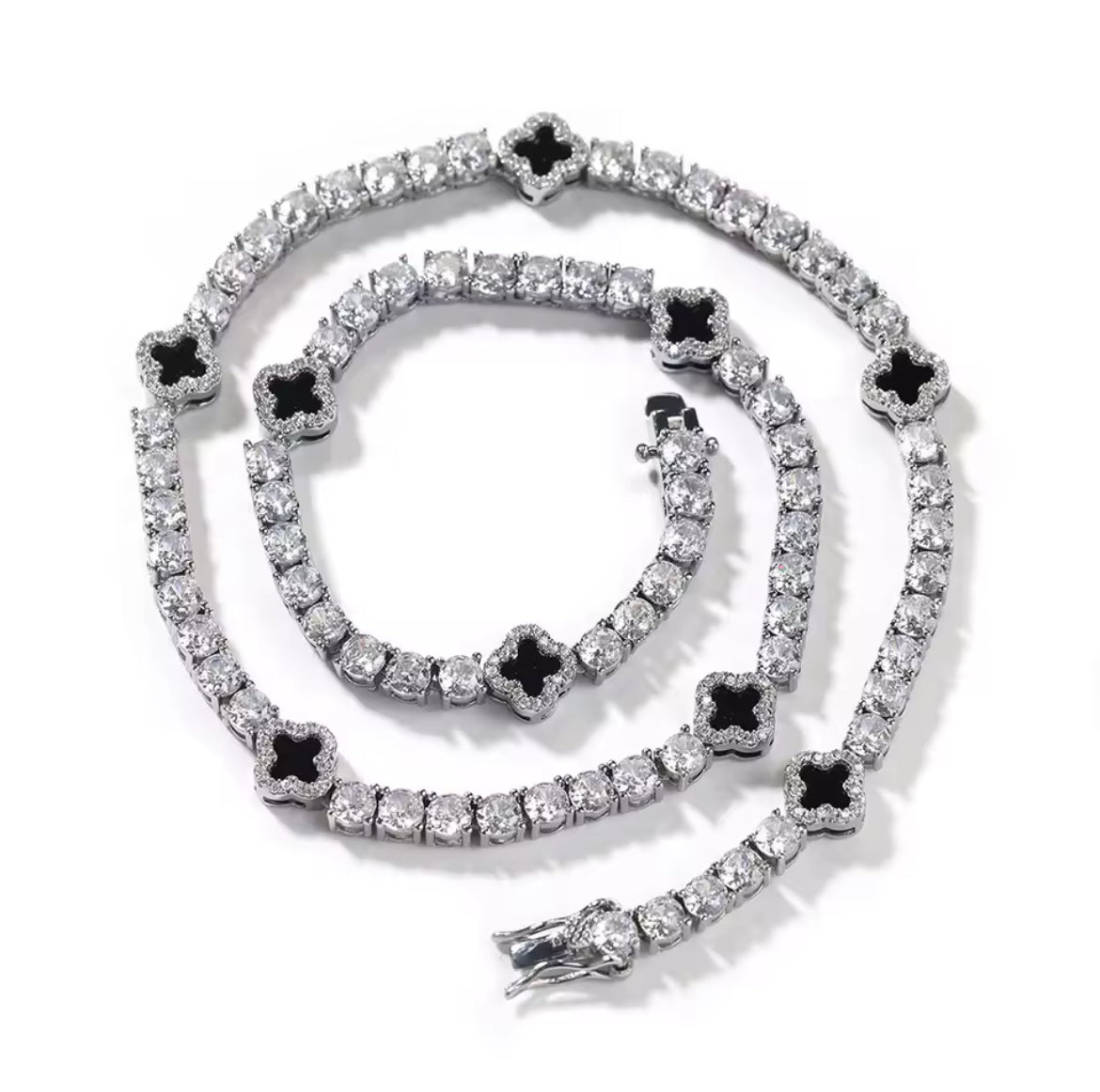 TENNIS LEAF CHAIN - BLACK