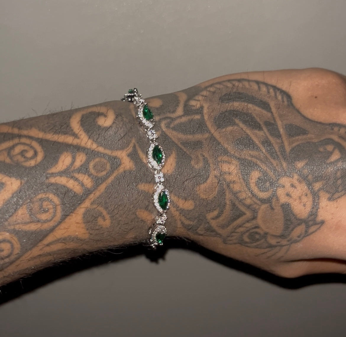 TEARDROP TENNIS BRACELET- GREEN